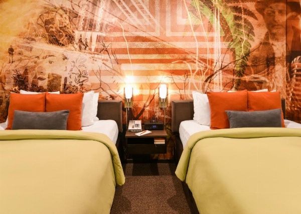 The Tangerine - a Burbank Hotel image 21